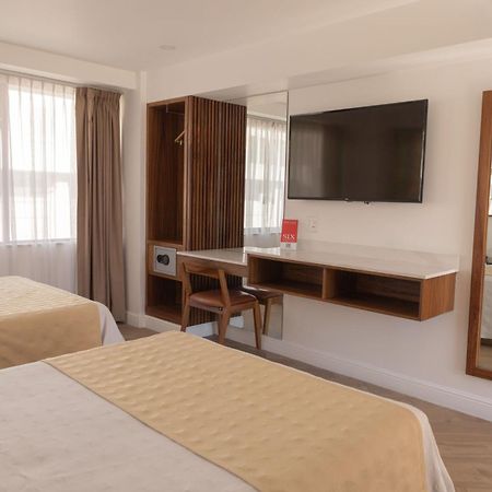 Six Hotel Guadalajara Degollado ภายนอก รูปภาพ