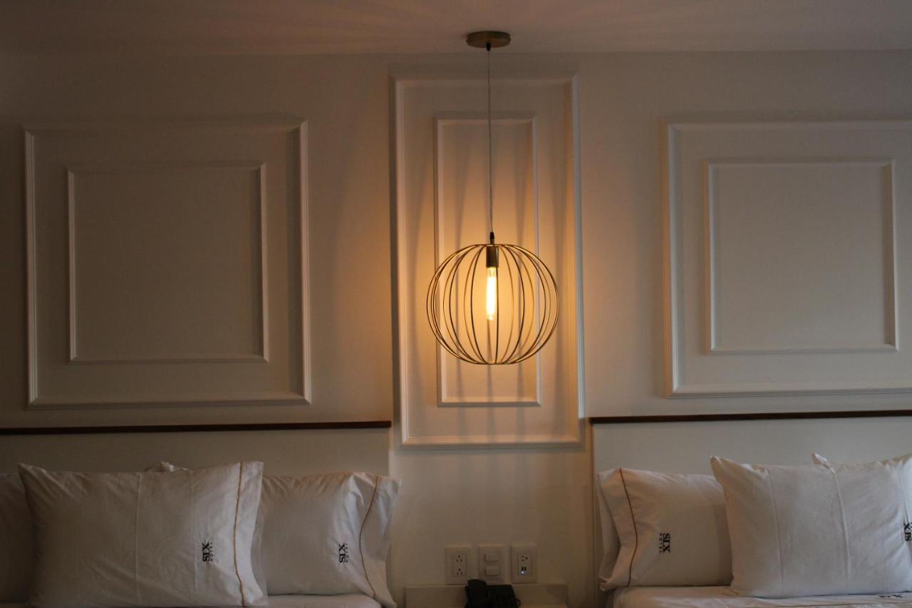 Six Hotel Guadalajara Degollado ภายนอก รูปภาพ