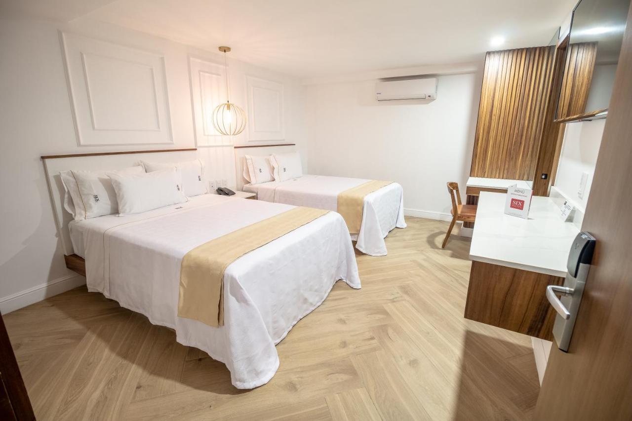 Six Hotel Guadalajara Degollado ภายนอก รูปภาพ