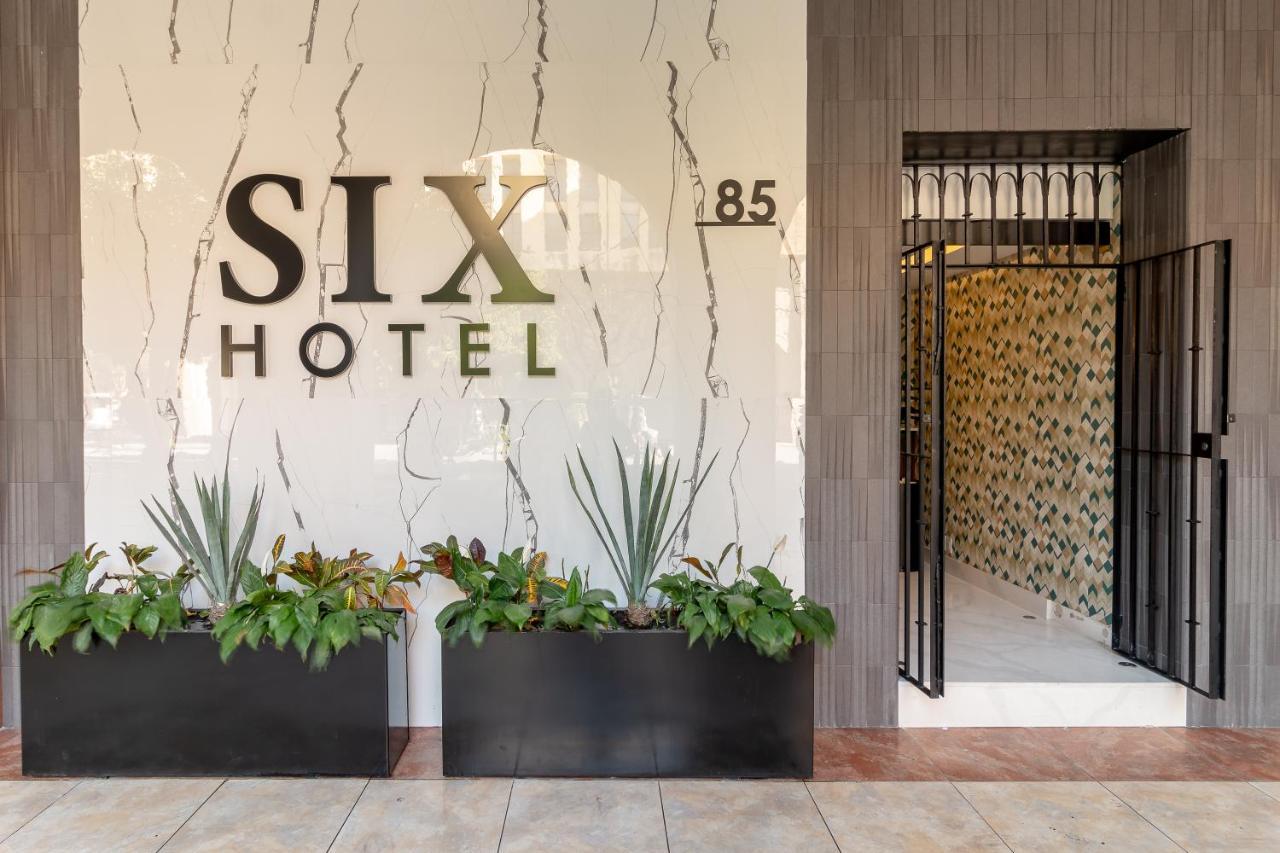 Six Hotel Guadalajara Degollado ภายนอก รูปภาพ