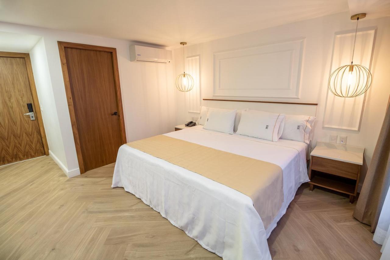 Six Hotel Guadalajara Degollado ภายนอก รูปภาพ