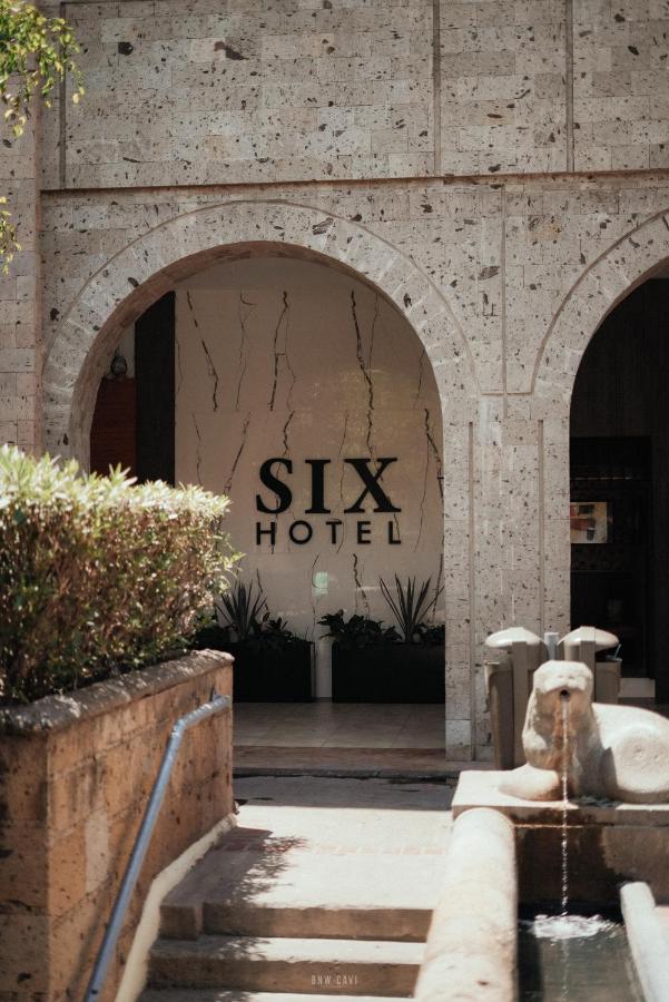 Six Hotel Guadalajara Degollado ภายนอก รูปภาพ