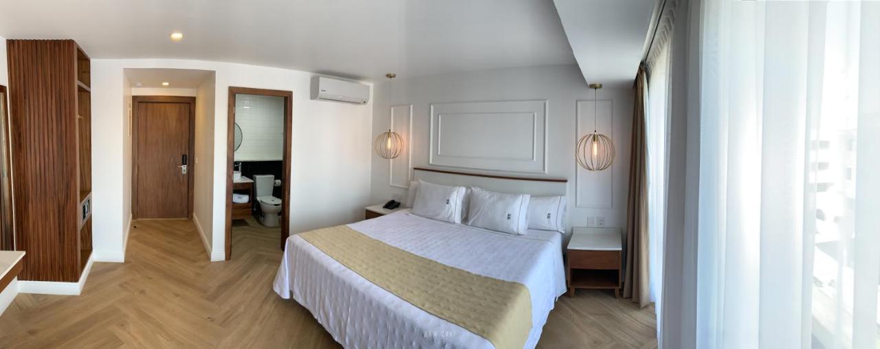 Six Hotel Guadalajara Degollado ภายนอก รูปภาพ