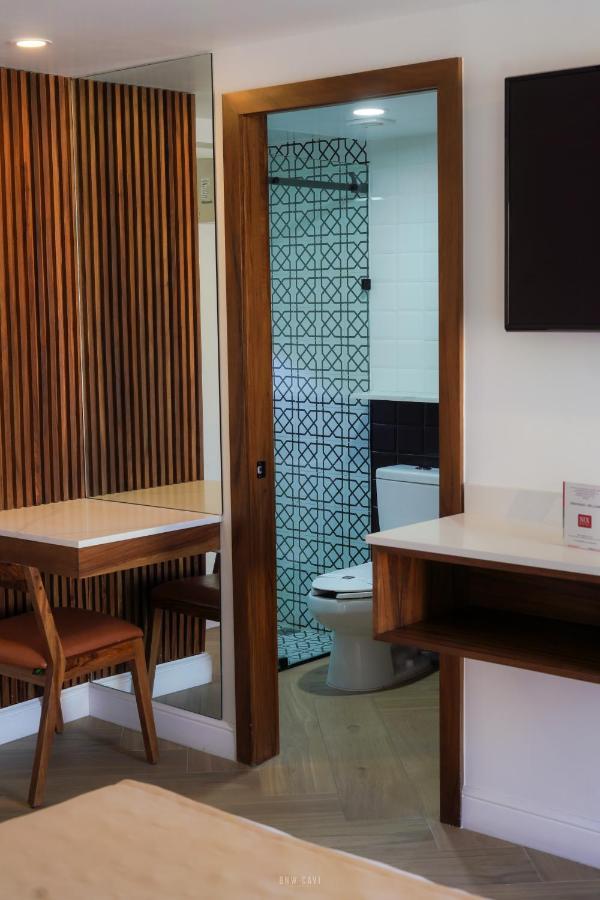 Six Hotel Guadalajara Degollado ภายนอก รูปภาพ