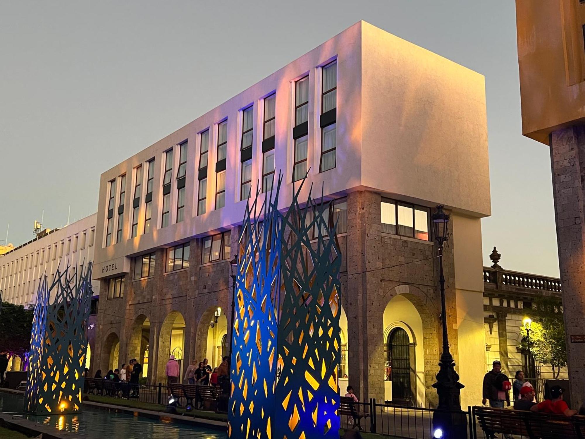 Six Hotel Guadalajara Degollado ภายนอก รูปภาพ